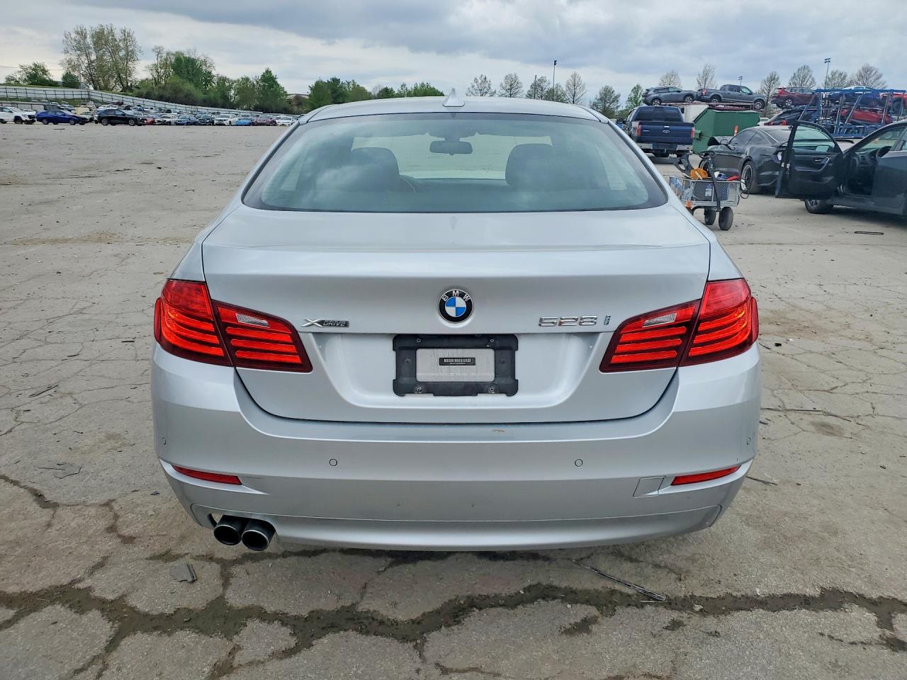 2015 BMW 528 xDrive