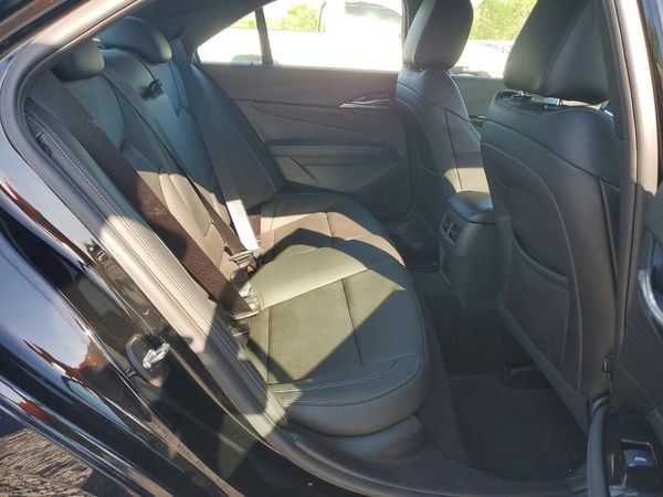 2024 CADILLAC CT4 Luxury