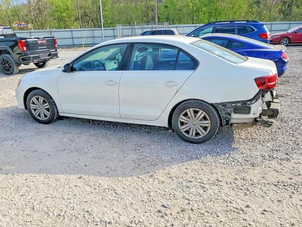 2017 VOLKSWAGEN JETTA