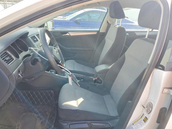 2017 VOLKSWAGEN JETTA