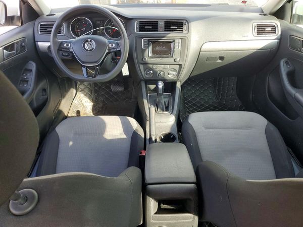 2017 VOLKSWAGEN JETTA