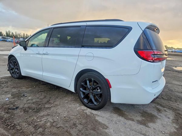 2025 CHRYSLER PACIFICA Limited — DSRA