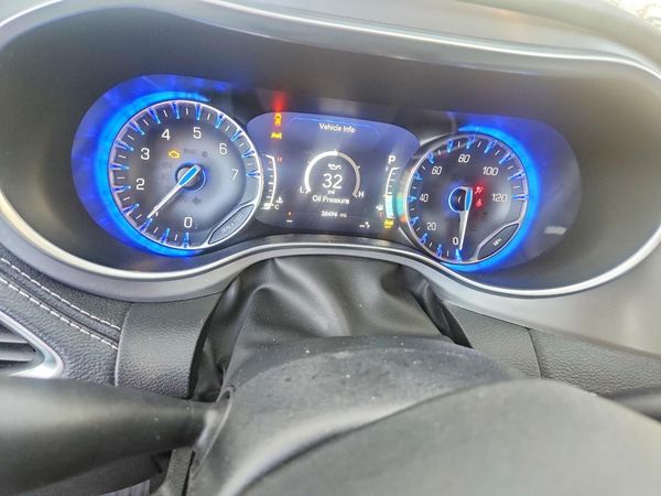 2025 CHRYSLER PACIFICA Limited — ODOM