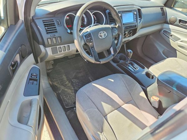 2015 TOYOTA TACOMA