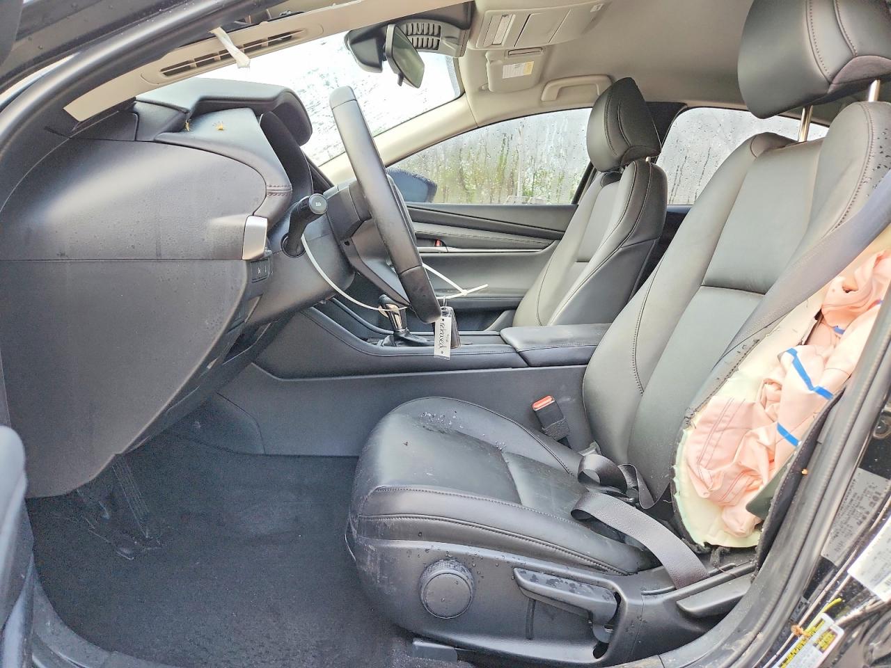 2025 MAZDA 3 Select Sport Package
