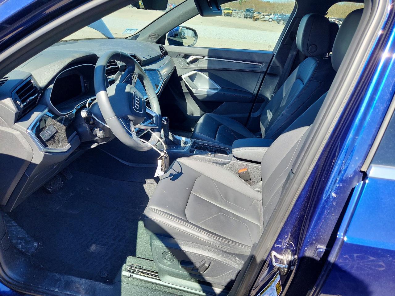2024 AUDI Q3 S Line quattro Premium