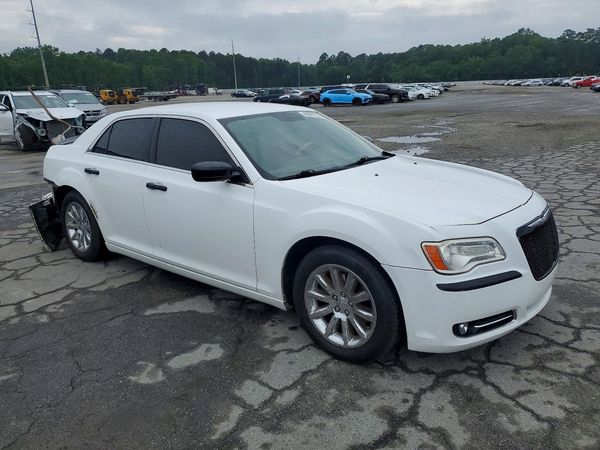 2012 CHRYSLER 300
