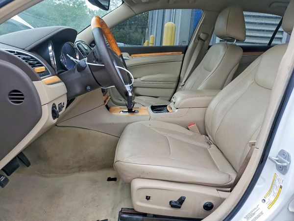 2012 CHRYSLER 300
