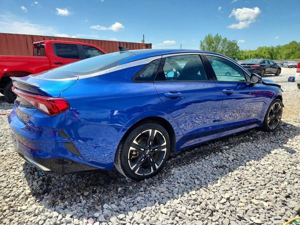 2021 KIA K5