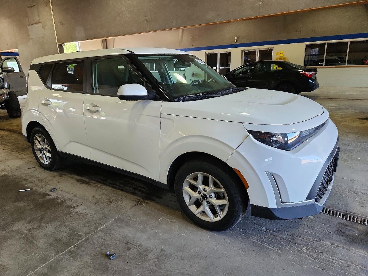 2024 KIA SOUL LX, S