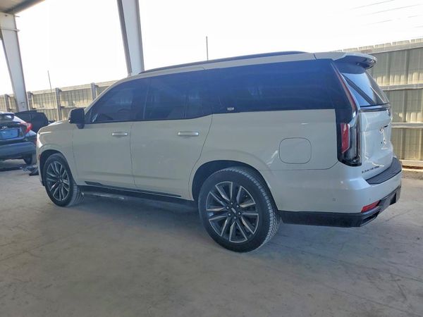 2022 CADILLAC ESCALADE Sport