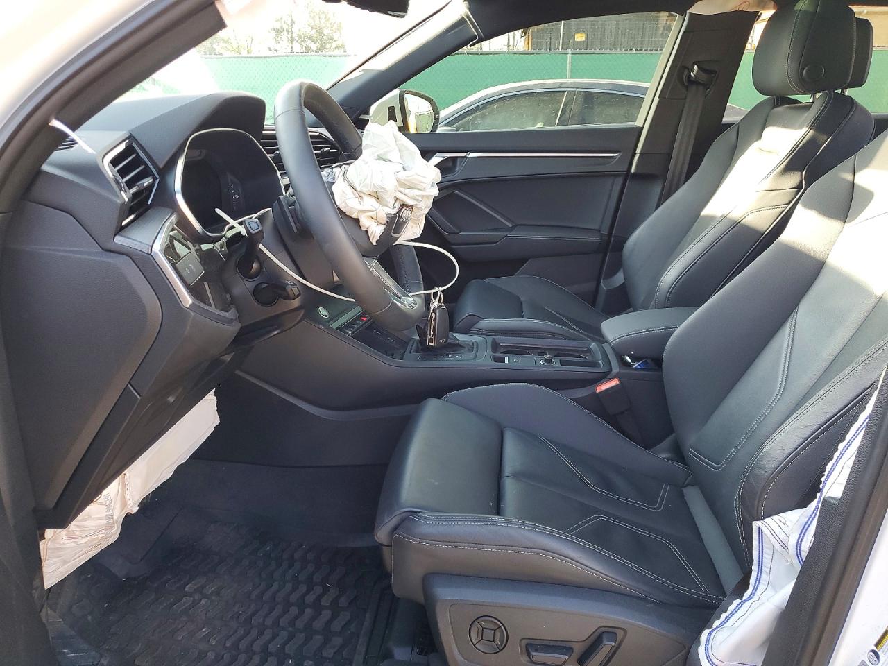 2024 AUDI Q3