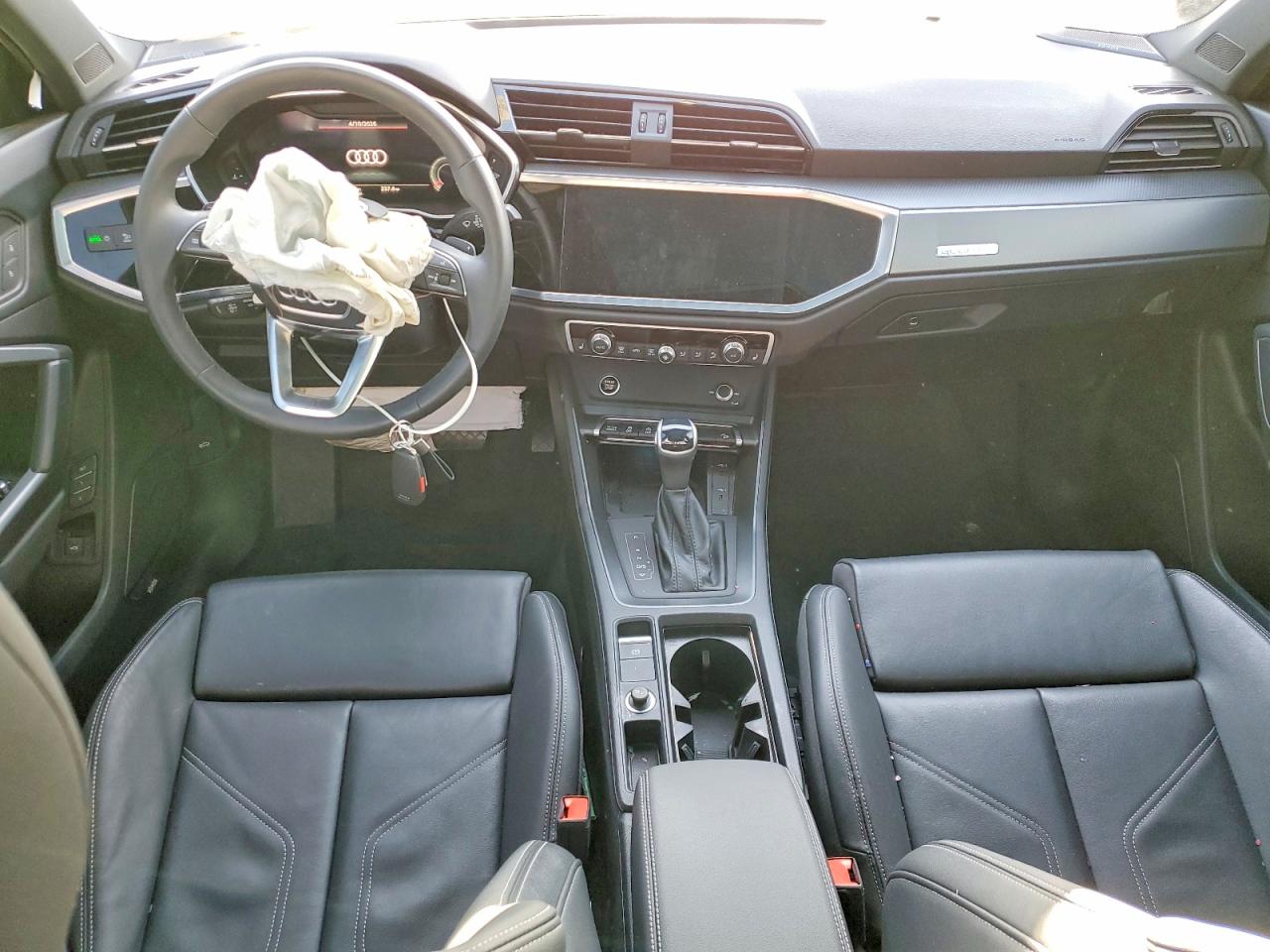 2024 AUDI Q3