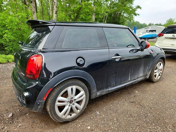 2019 MINI COOPER