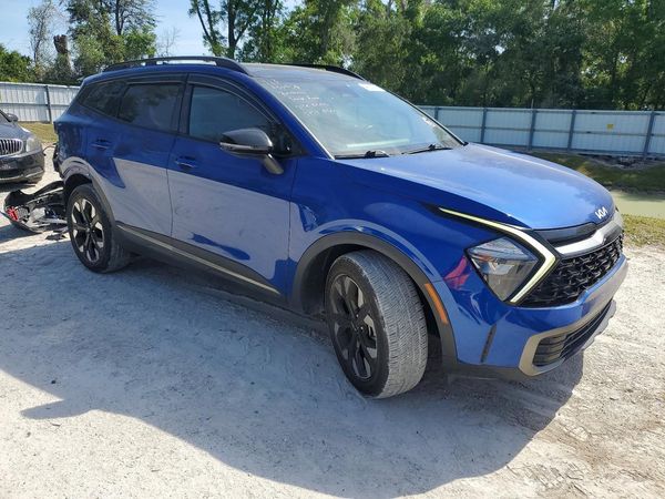 2023 KIA SPORTAGE X-LINE