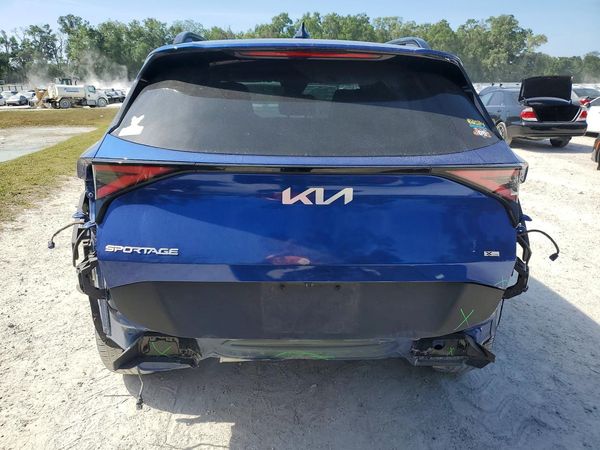 2023 KIA SPORTAGE X-LINE