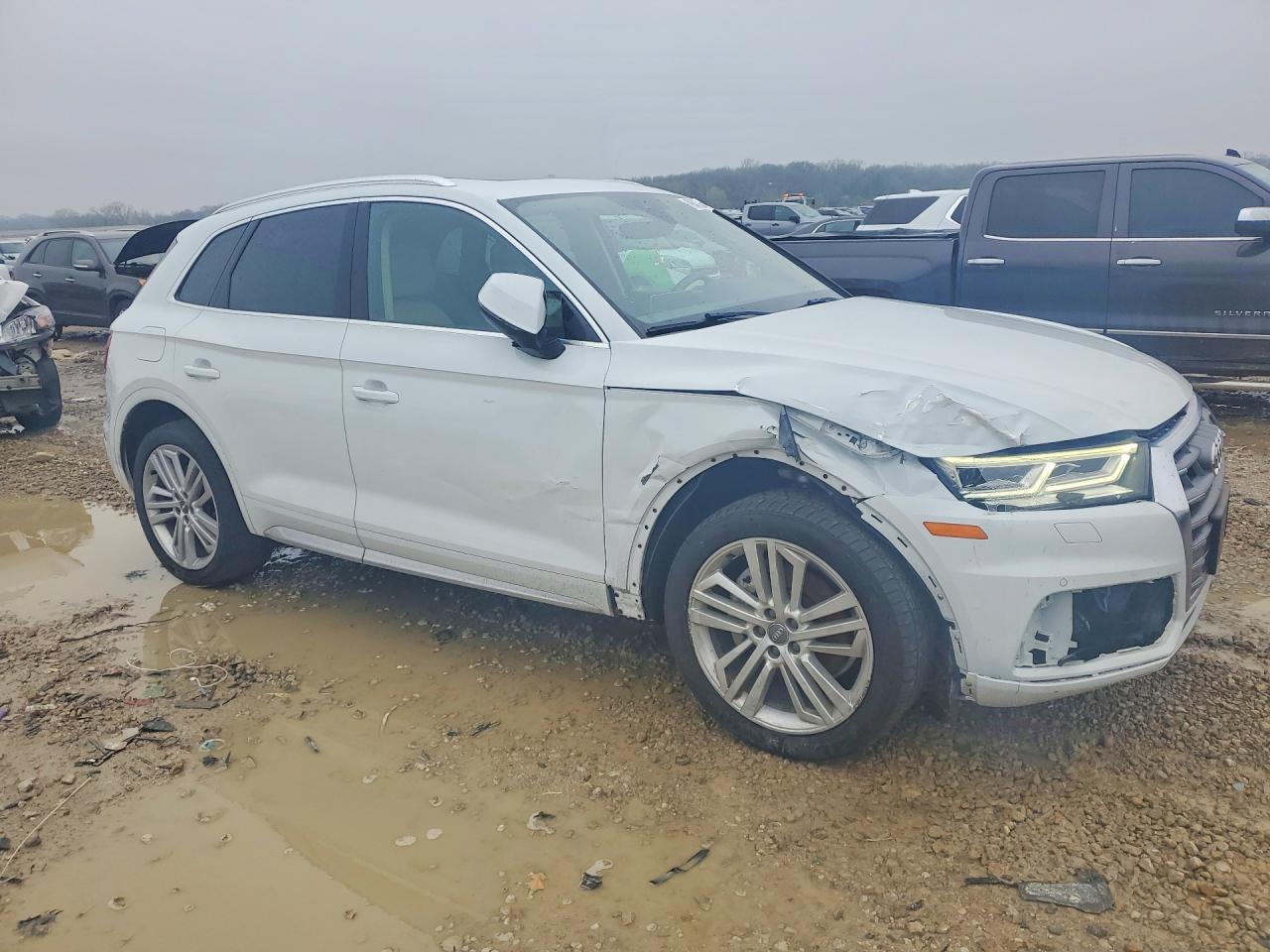 2019 AUDI Q5 quattro Premium Plus