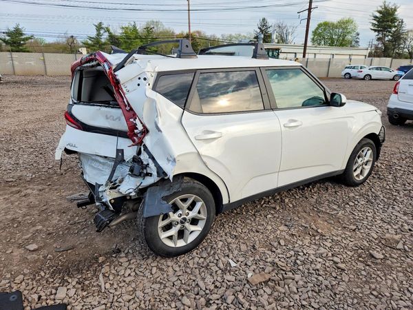 2022 KIA SOUL LX, S, X Line