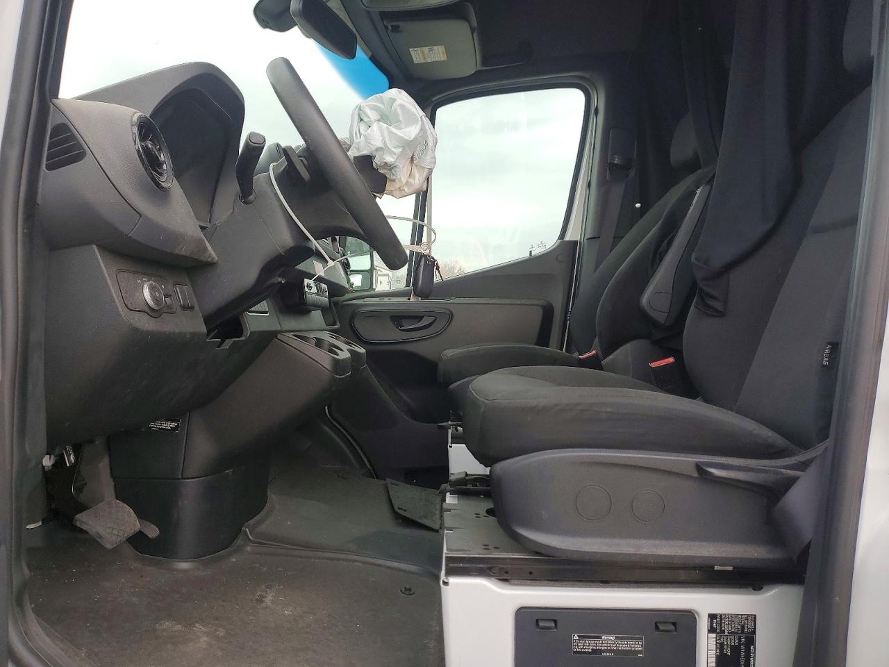 2020 MERCEDES-BENZ SPRINTER 907 (VS30)