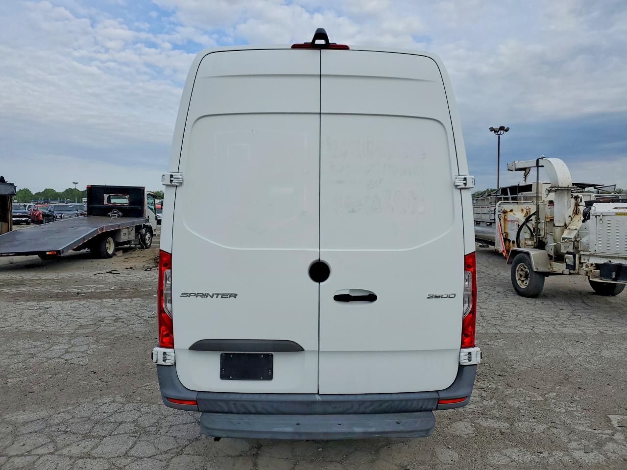 2020 MERCEDES-BENZ SPRINTER 907 (VS30)