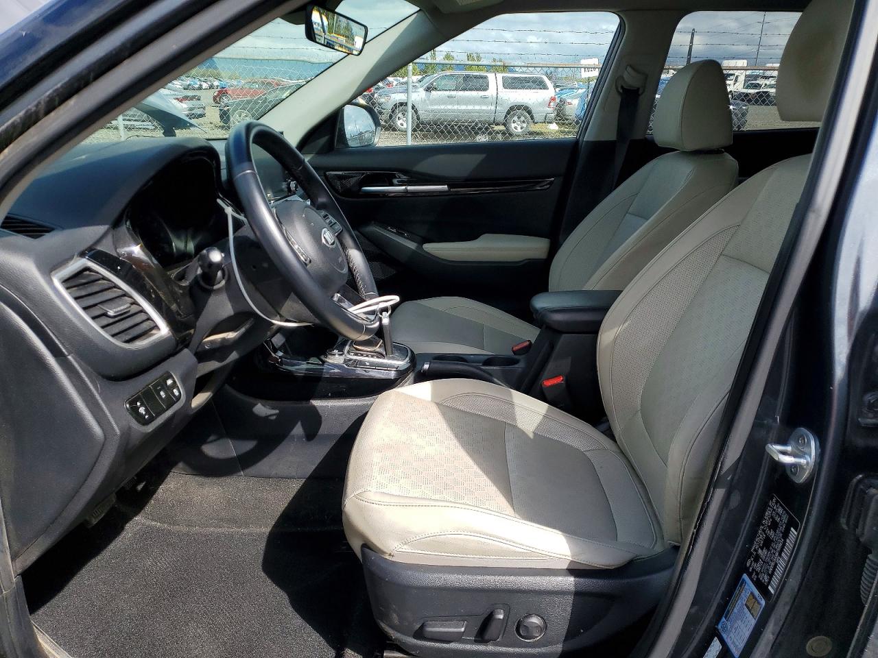2021 KIA SELTOS EX