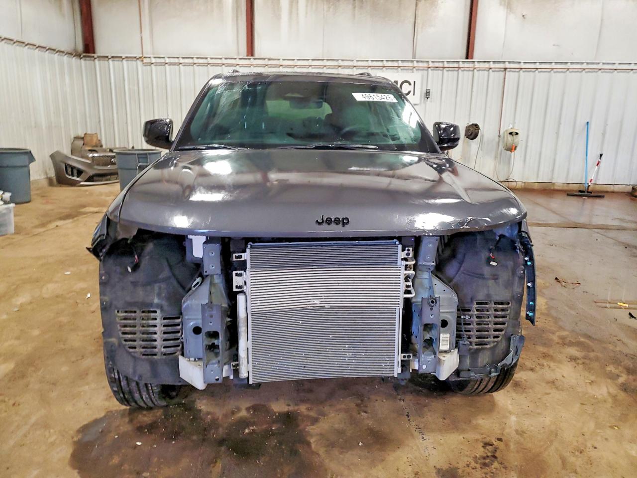 2025 JEEP GRAND CHEROKEE Laredo, Altitude