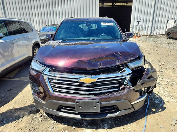 2022 CHEVROLET TRAVERSE LT
