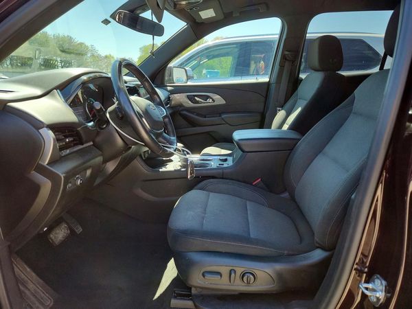 2022 CHEVROLET TRAVERSE LT
