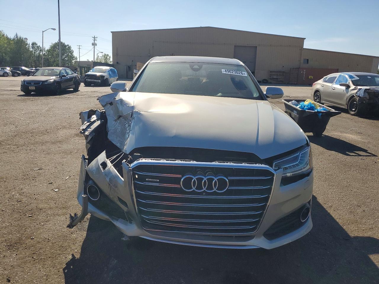 2017 AUDI A8 quattro L