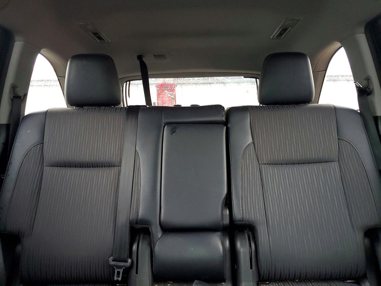 2019 TOYOTA HIGHLANDER LE/LE Plus