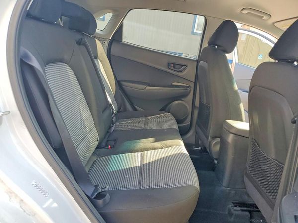 2019 HYUNDAI KONA SEL