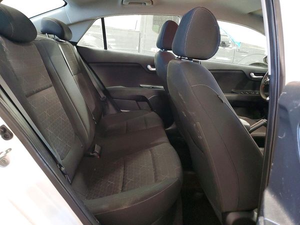 2019 KIA RIO