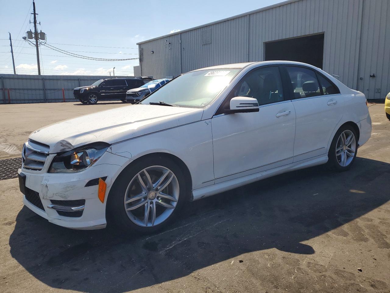 2013 MERCEDES-BENZ C C250