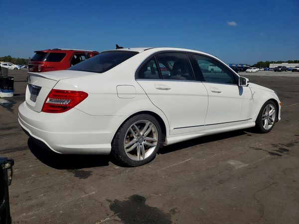 2013 MERCEDES-BENZ C C250