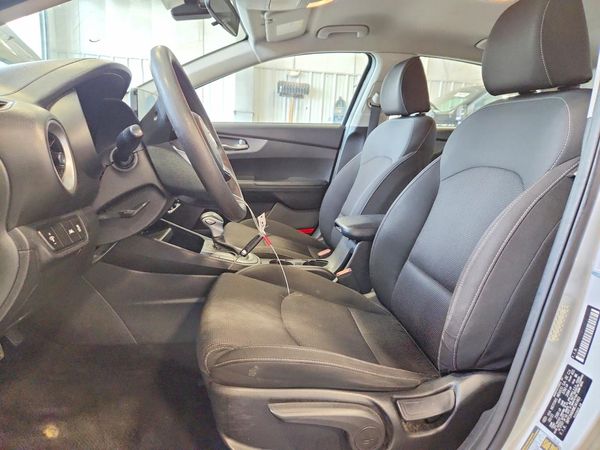 2021 KIA FORTE FE, LXS