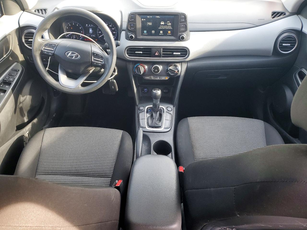 2020 HYUNDAI KONA SE