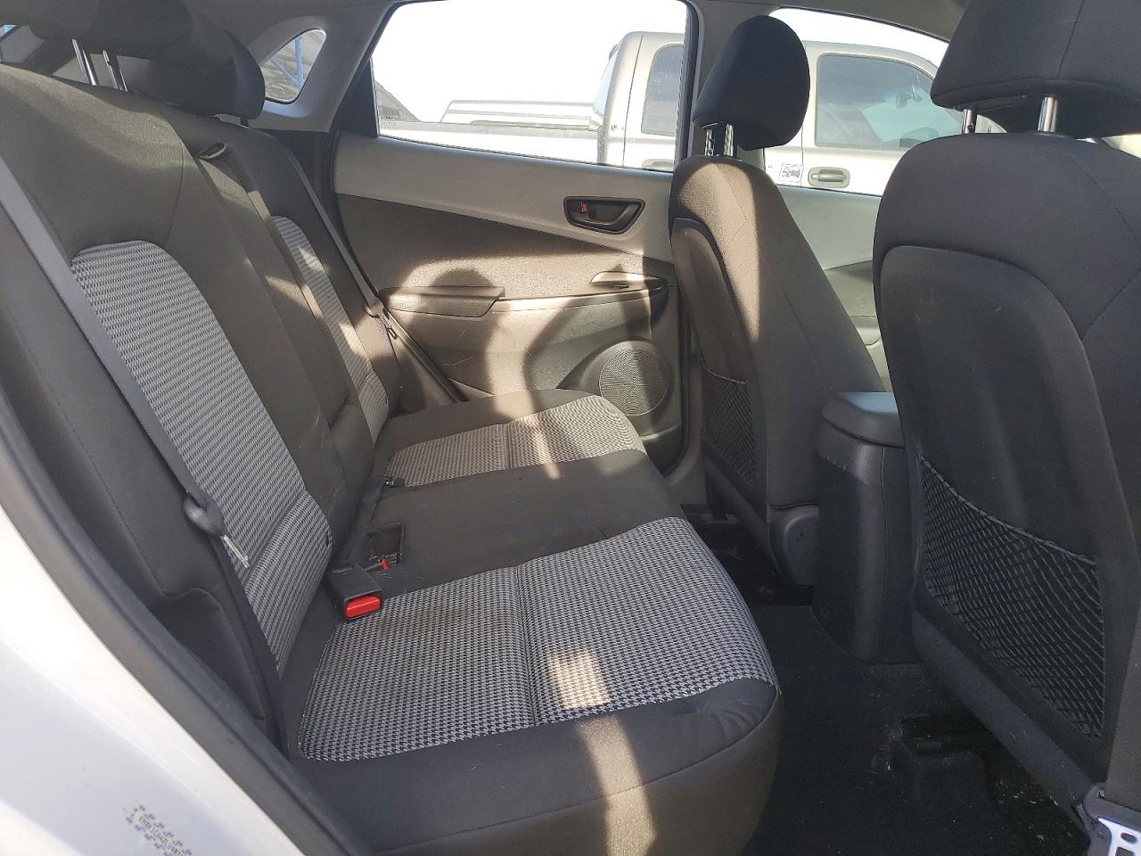 2020 HYUNDAI KONA SE
