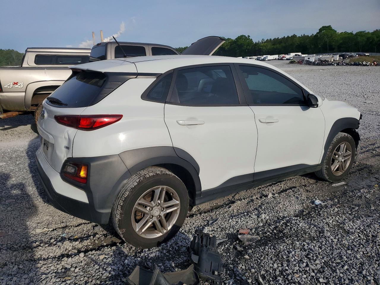 2020 HYUNDAI KONA SE