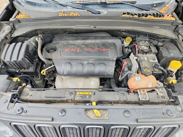 2018 JEEP RENEGADE Trailhawk