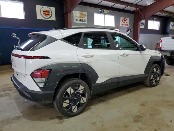 2024 HYUNDAI KONA SE