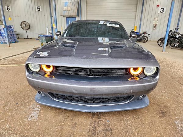 2017 DODGE CHALLENGER