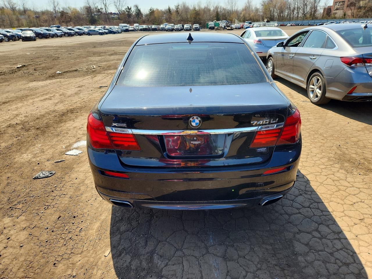 2014 BMW 740 xDrive