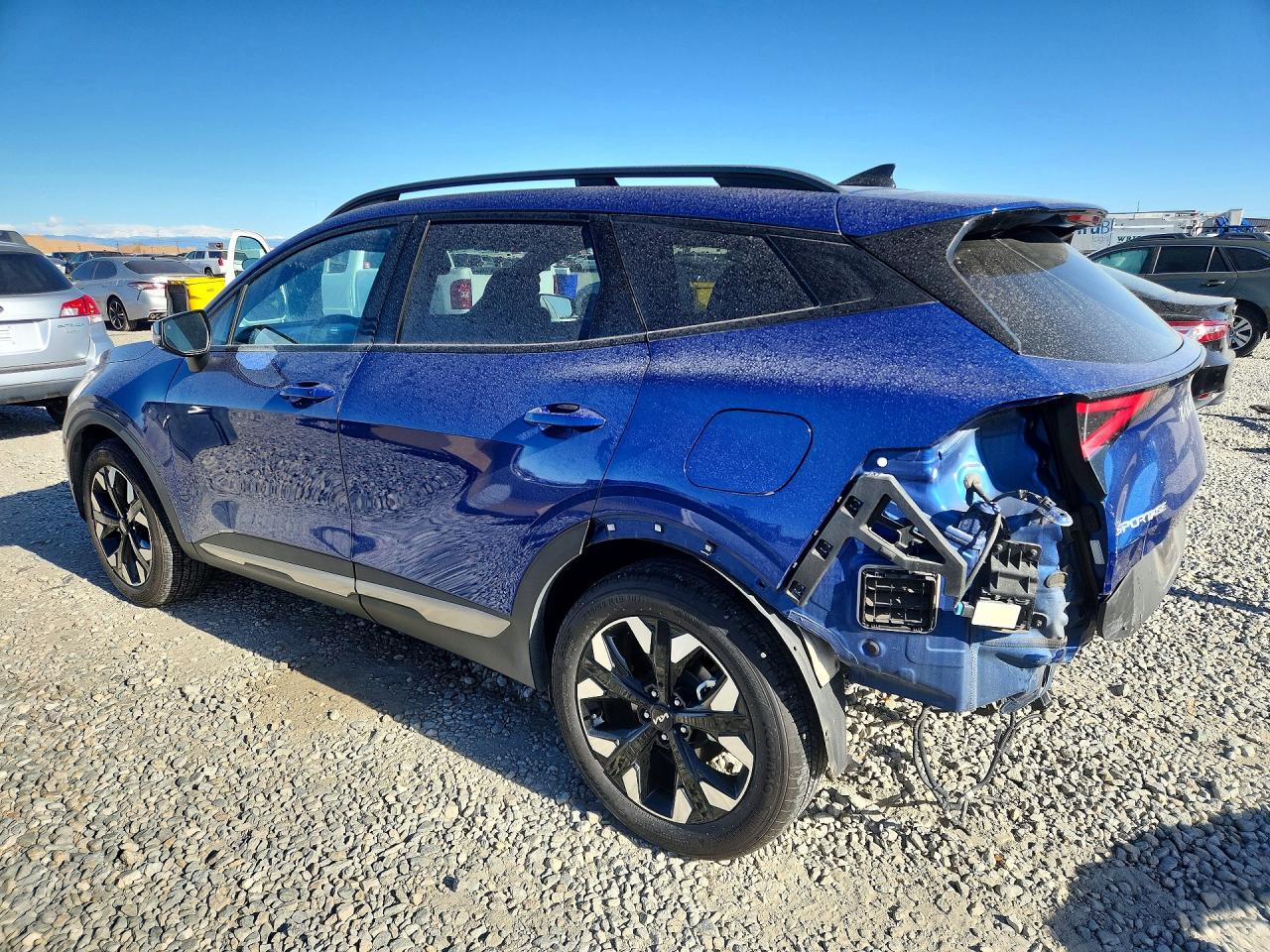 2023 KIA SPORTAGE X-LINE