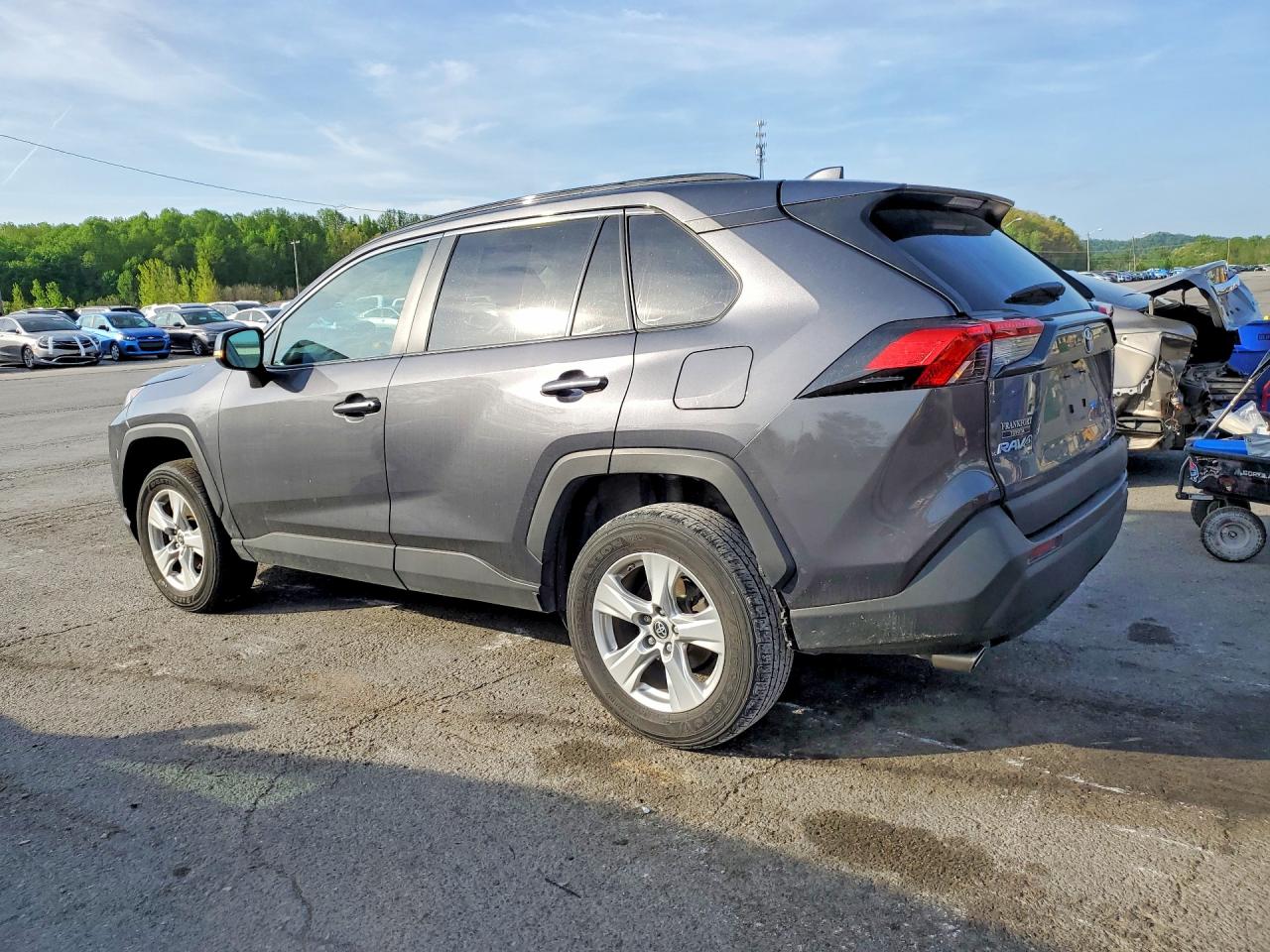 2019 TOYOTA RAV4 XLE / XLE Premium 4WD
