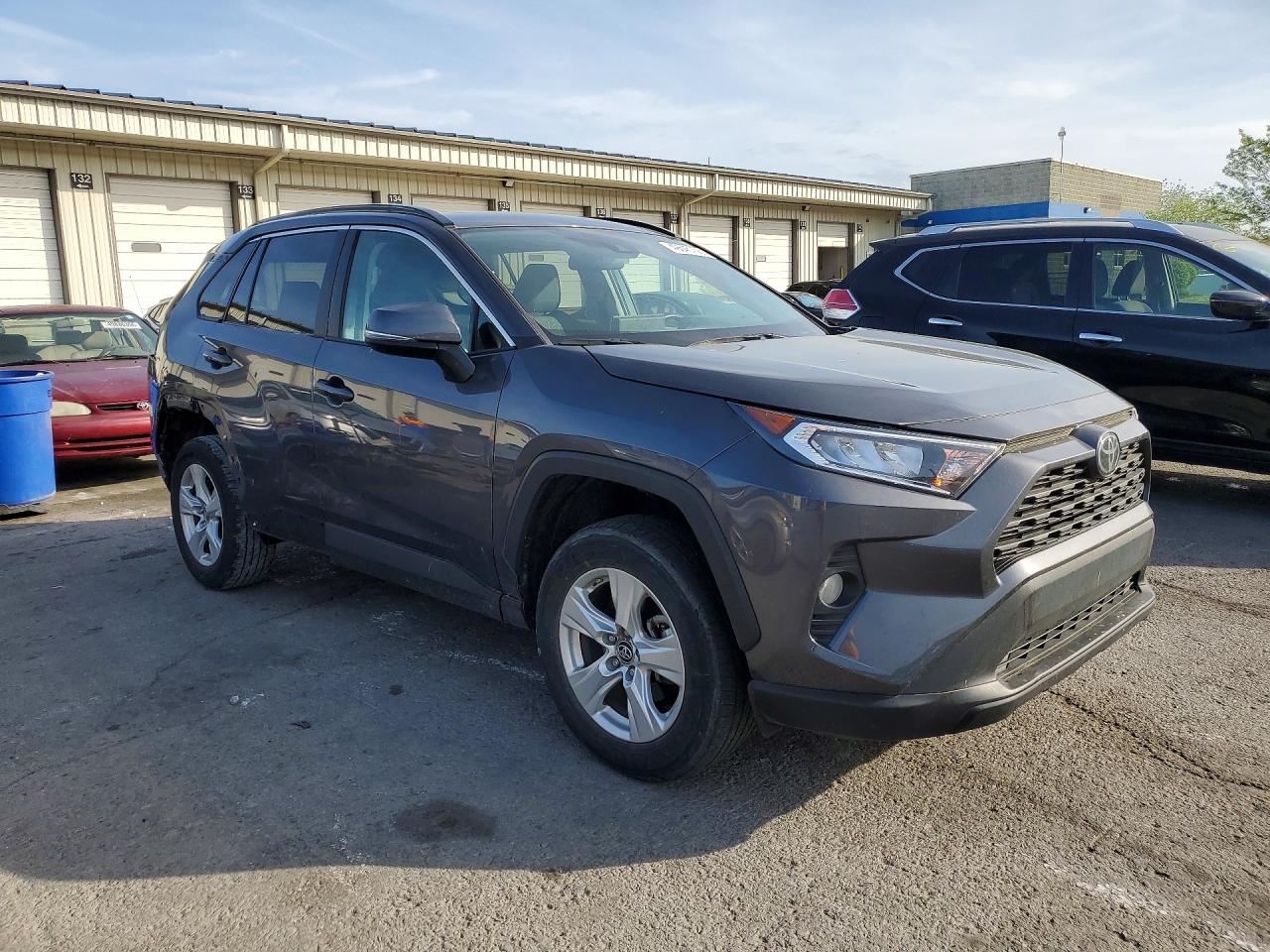2019 TOYOTA RAV4 XLE / XLE Premium 4WD