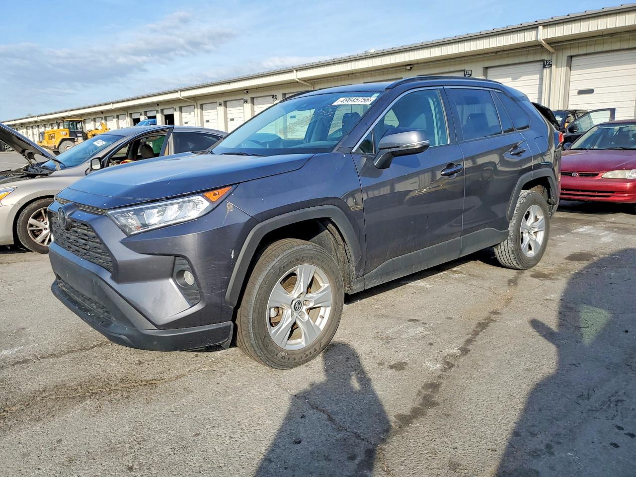 2019 TOYOTA RAV4 XLE / XLE Premium 4WD