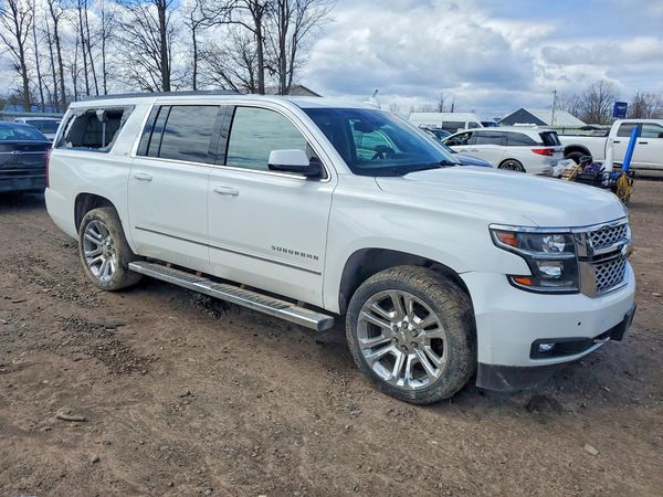 2017 CHEVROLET SUBURBAN LT