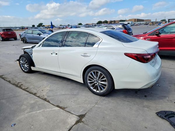 2018 INFINITI Q50