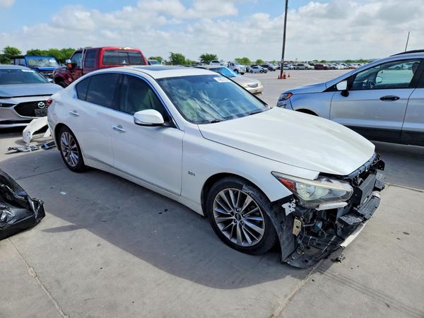 2018 INFINITI Q50