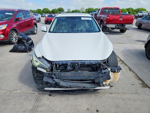 2018 INFINITI Q50